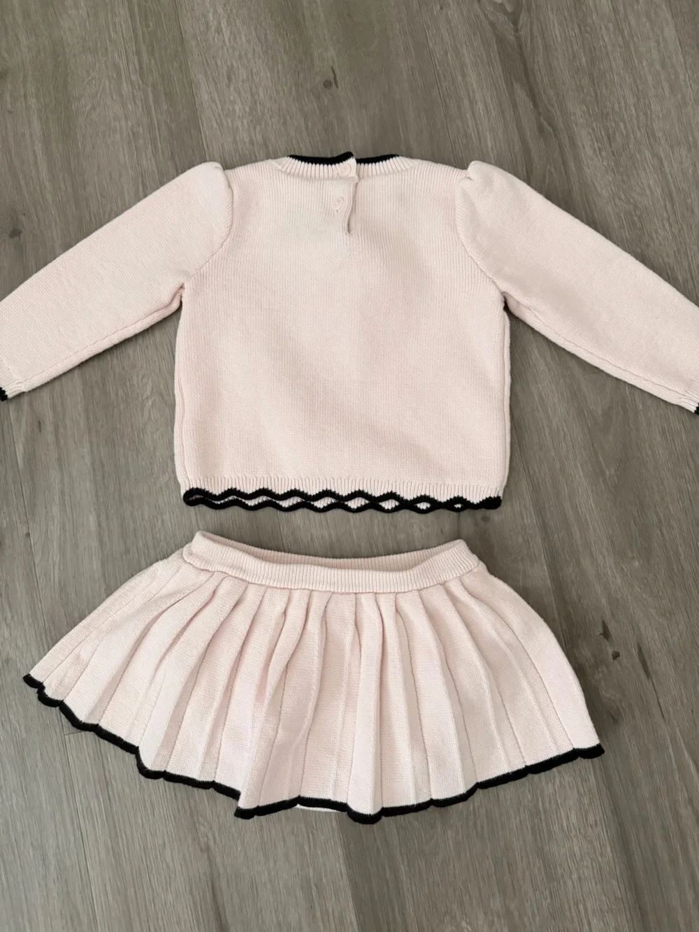 GAP Baby Set in Light Pink Size 6-12 months